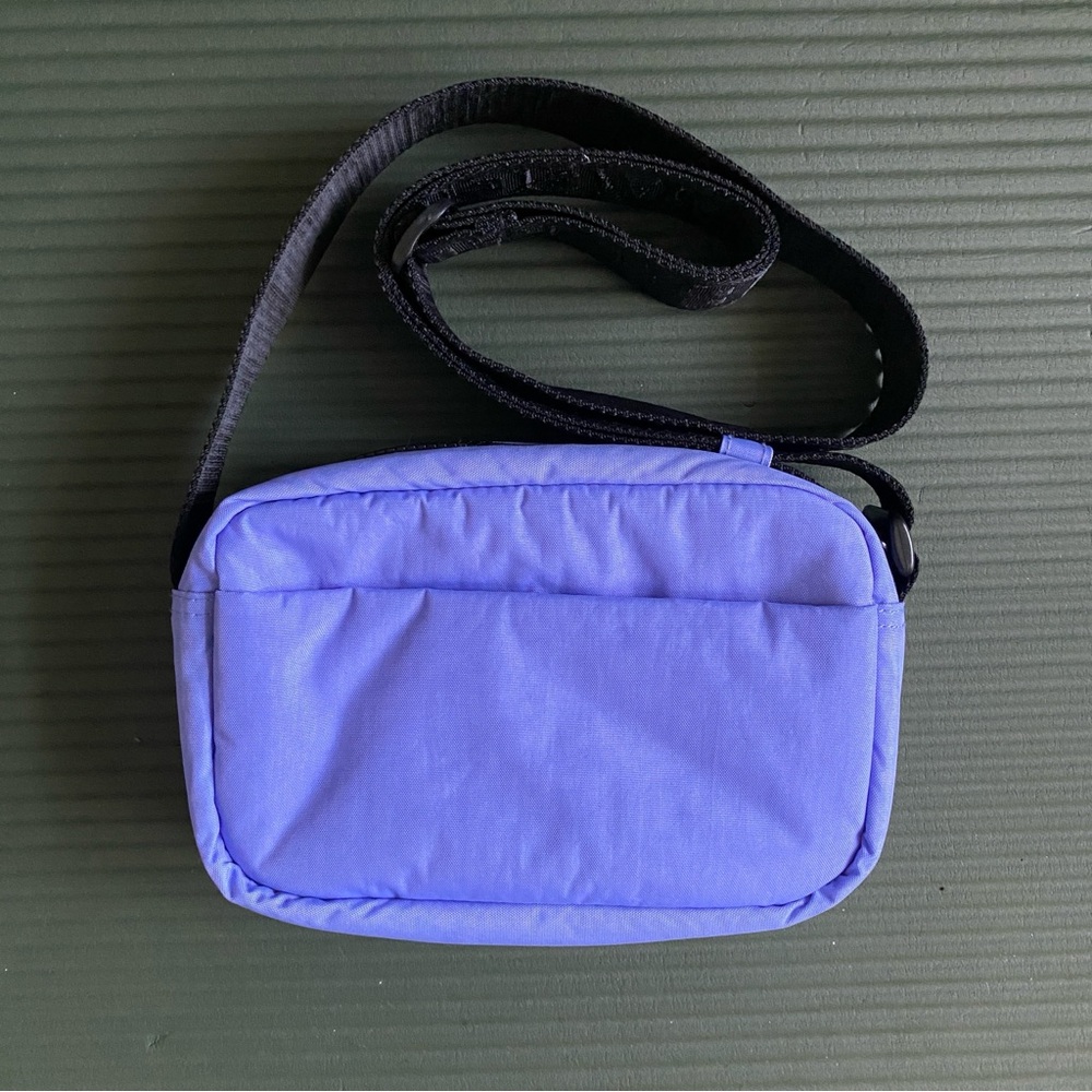 Baggu camera crossbody bag in Bluebell